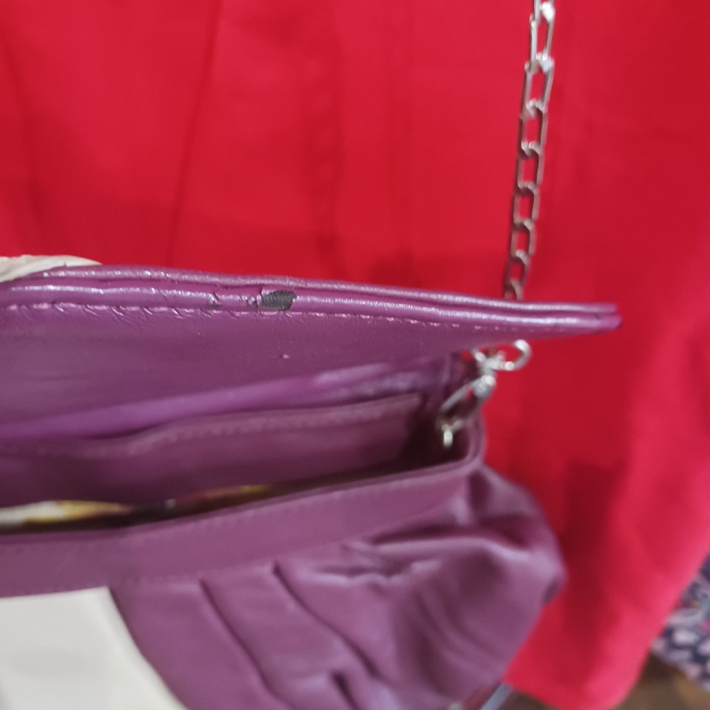 Vintage '90s style faux leather purple purse - Picture 5 of 7
